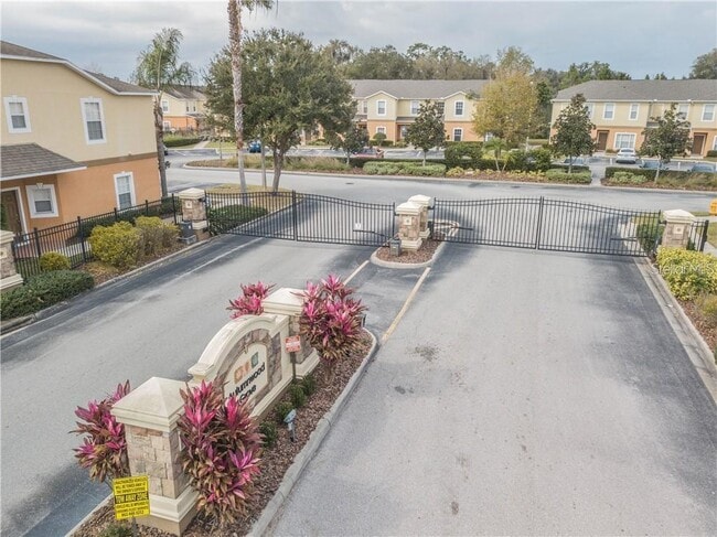 Photo - 4057 Winding Vine Dr