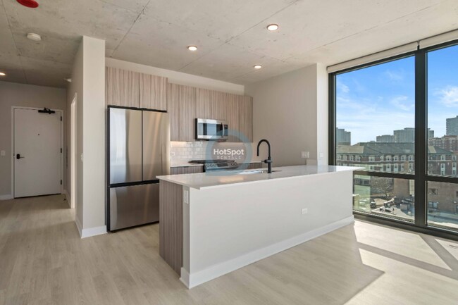 Photo - 4600 N Broadway