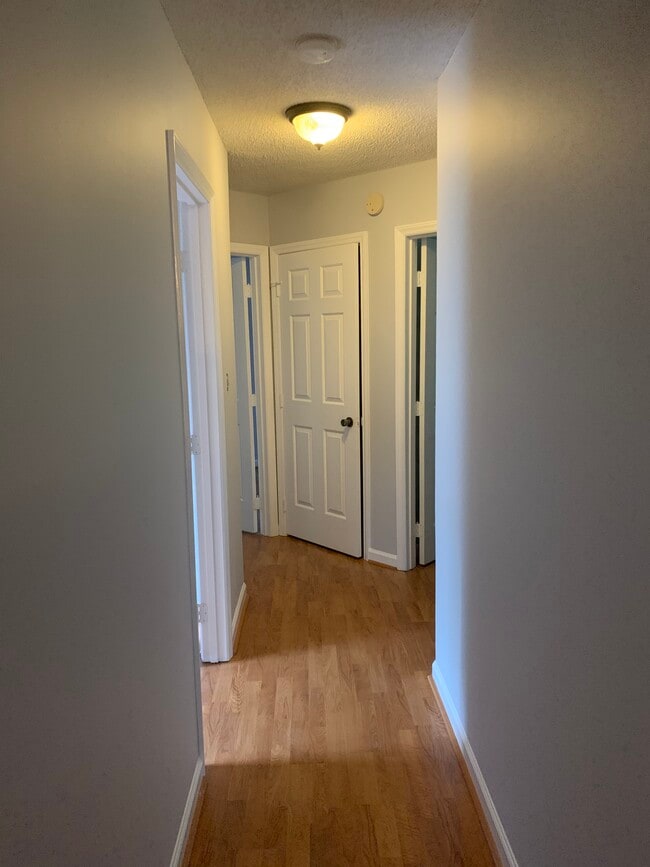 Photo - 2213 Briar Glen Rd