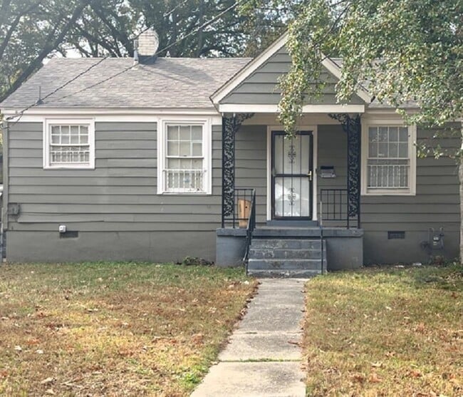 Building Photo - 3377 Rockwood Ave