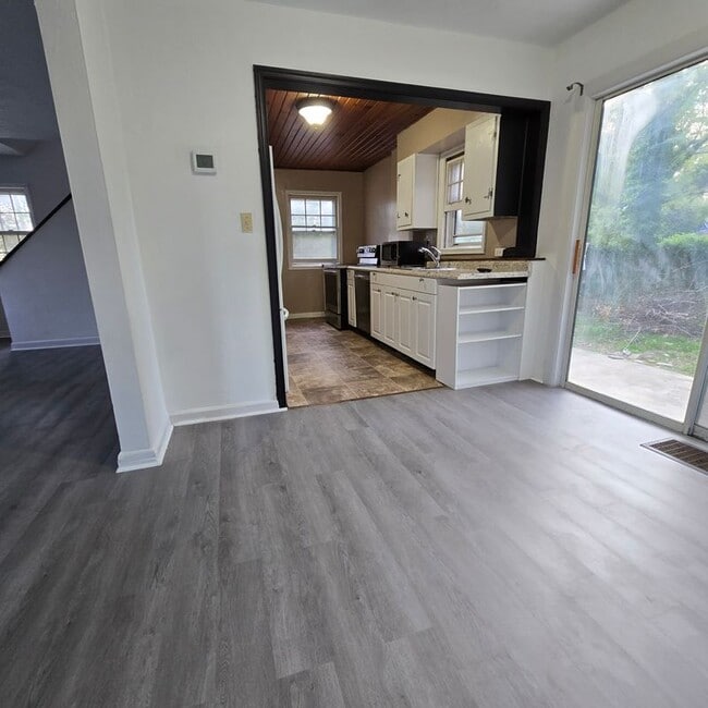 Photo - 21676 N Essex Dr