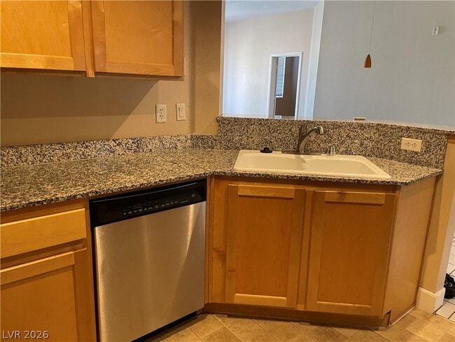 Photo - 75 E Agate Ave Unidad 207