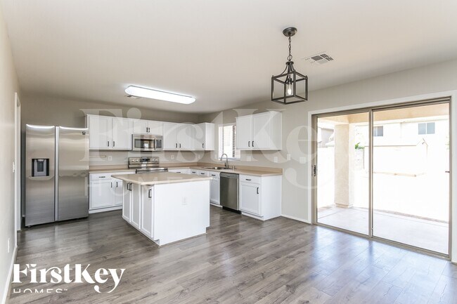 Photo - 1168 W Desert Basin Dr