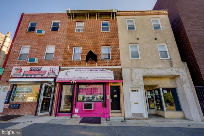 Building Photo - 4028 Market St Unit 1R