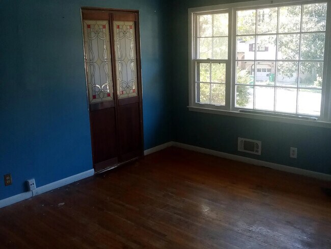 Photo - 725 San Miguel Dr