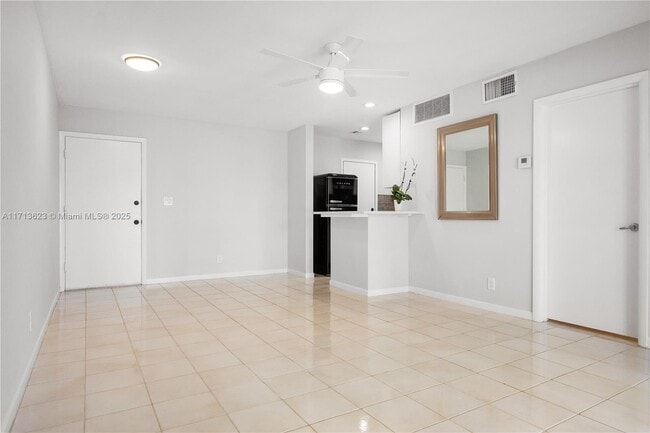 Photo - 3040 NE 16th Ave Condo Unit 104