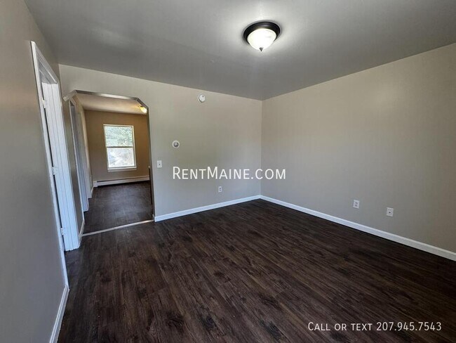 8 Priest Hill Rd Unit 2