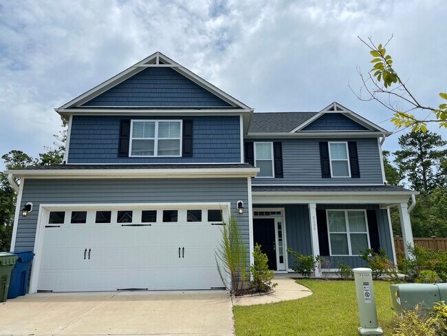Building Photo - Like new home on cul-de-sac lot with 3 bed...