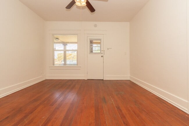 Photo - Charming 1-Bed/1-Bath Unit One Block from the Heart of Barrio Logan! $1000 DEPOSIT! Unidad 2206