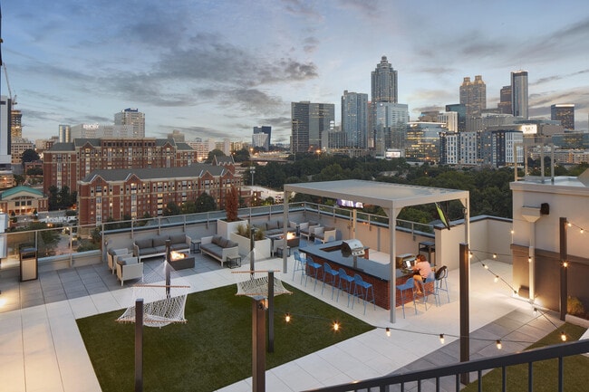 Experience luxury urban living with breathtaking skyline views from our rooftop oasis.