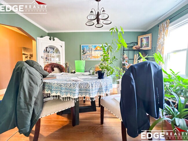 Photo - 96 Undine Rd Unit 1