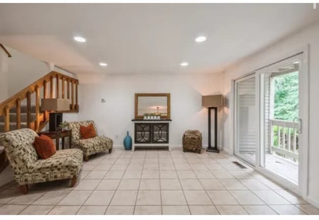 Photo - 59 Samuel Dr