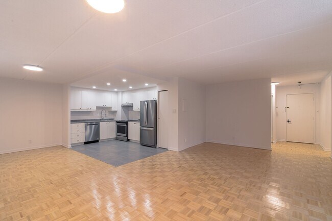 Photo - 4800 Maisonneuve Blvd W Unit 422