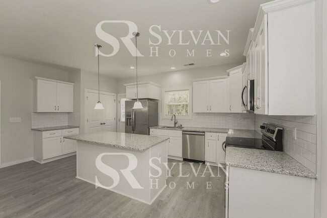 Photo - 8621 Reedy Creek Rd