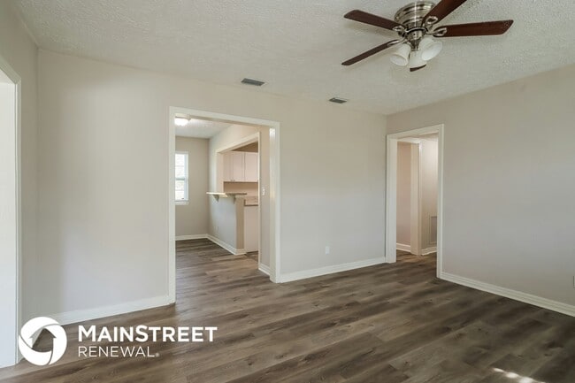 Photo - 6247 Bartholf Ave