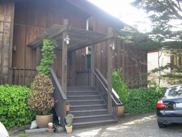 Building Photo - Coming Soon! Sausalito Duplex with Expansi... Rental
