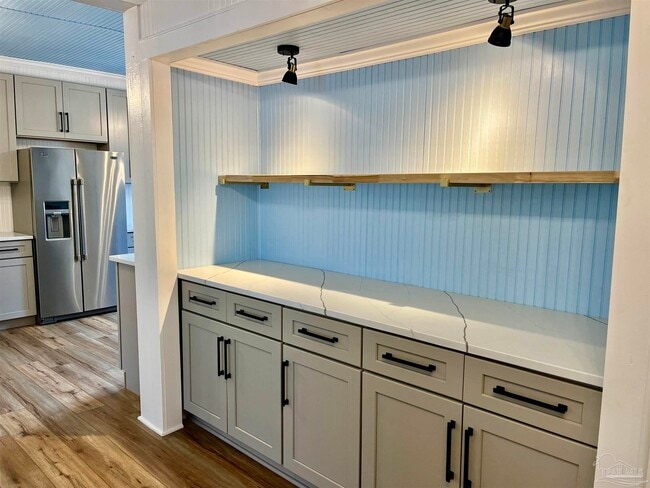 Photo - 101 Central Ave