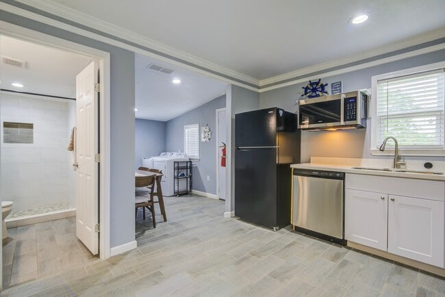 Photo - 541 Circle Dr