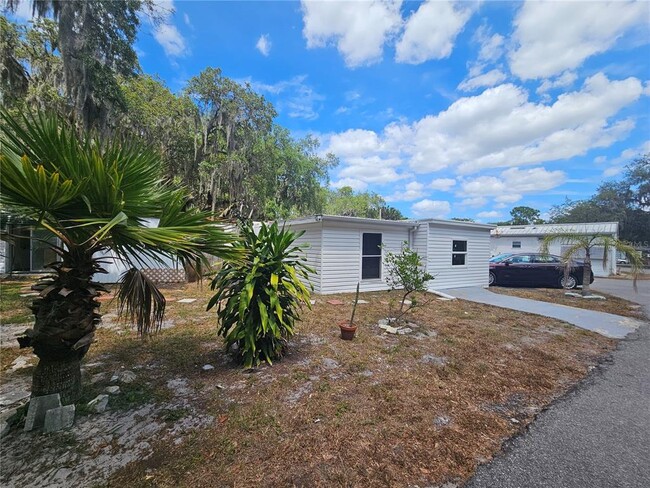 Photo - 5150 Boggy Creek Rd House