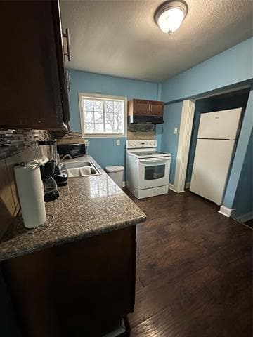 Photo - 5800 Truman Dr