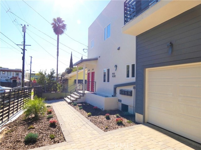 Photo - 1923 Holly Dr