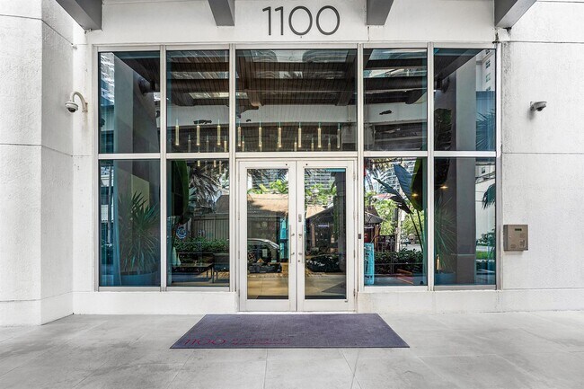Photo - 1100 S Miami Ave Unidad 3901