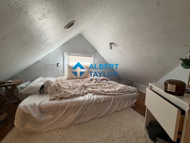 Photo - 45 Cherokee St Unit 3