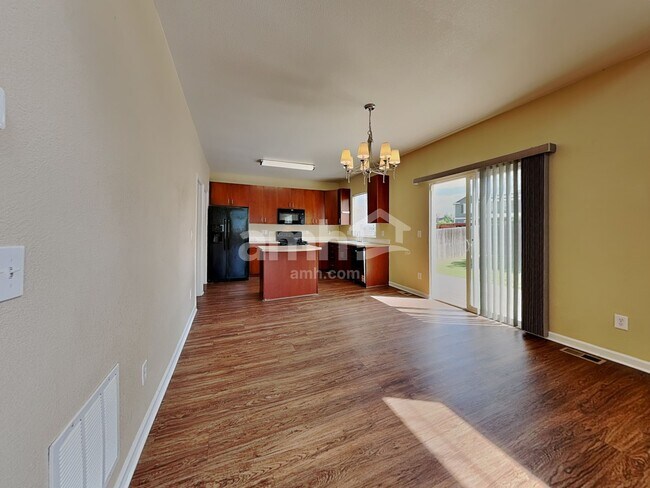 Photo - 10572 Vaughn Ct