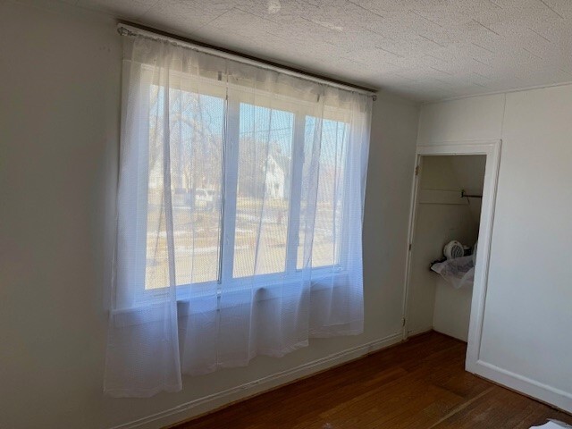 Photo - 117 Farmer St Unit 117 Farmer Front