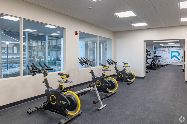 Fitness Center - ReVi Harrisburg
