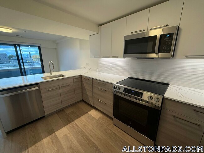 Photo - 1079 Commonwealth Ave Unit 448