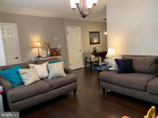 Photo - 5983 First Lndg Wy