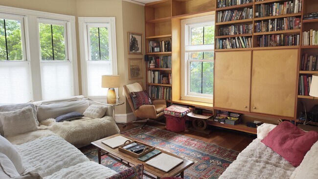 Photo - 120 Lakeview Ave