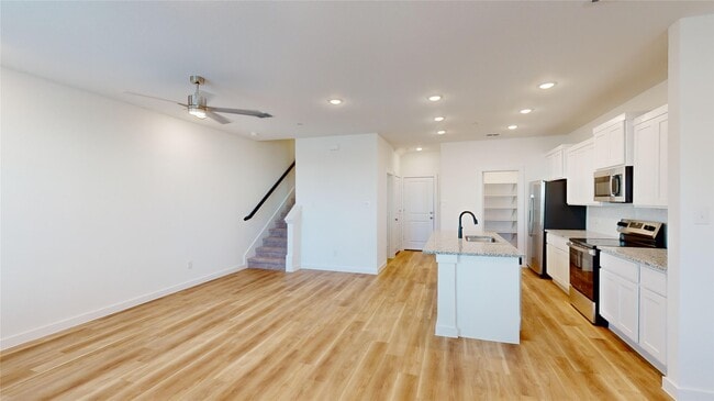 Building Photo - 4123 Hartley Wy