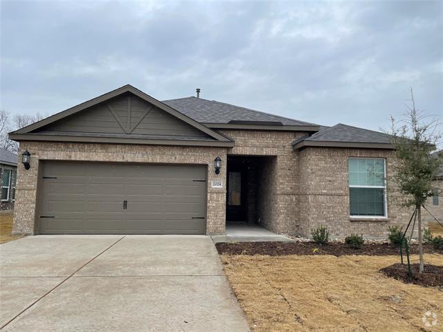 Building Photo - 2028 Brentwood Dr Rental