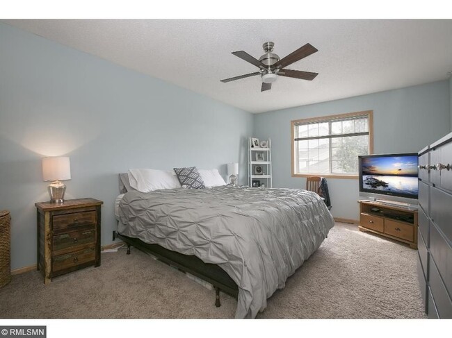 Photo - 17647 Hackberry Ct