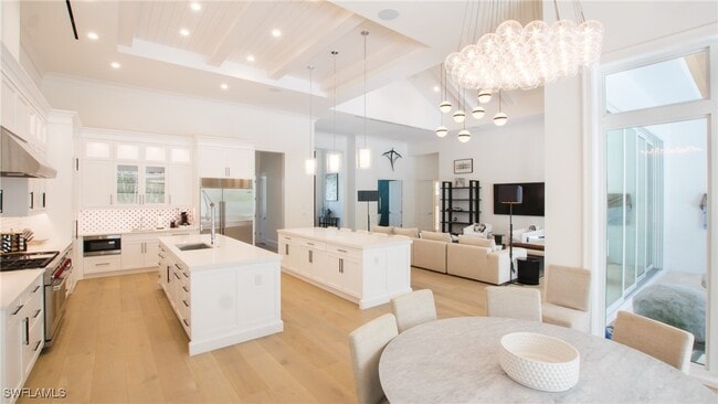 Photo - 700 Wedge Dr