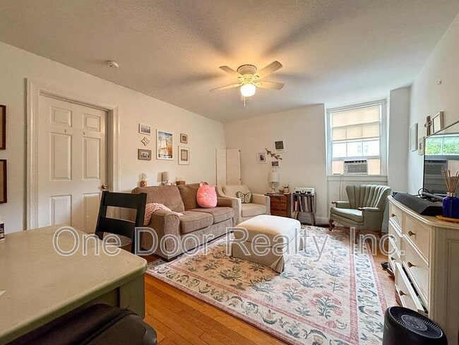 Photo - 710A Wythe Ln