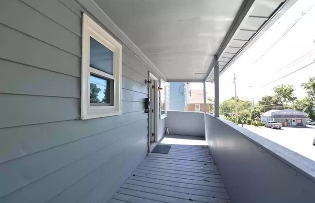 Photo - 1006 Willey St