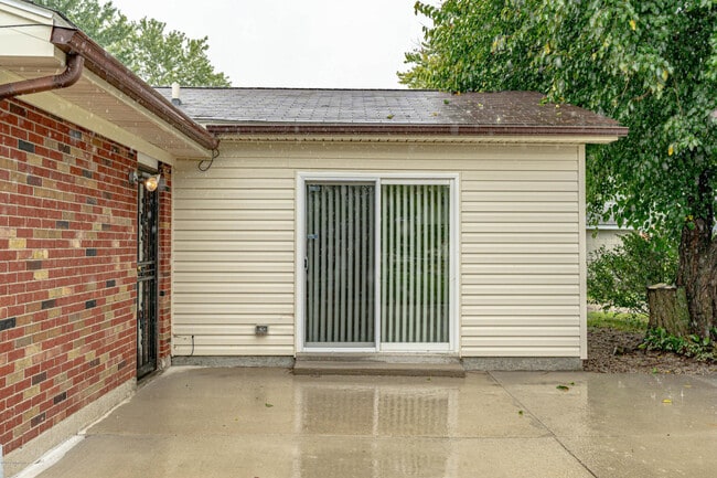 9602 Shoshone way