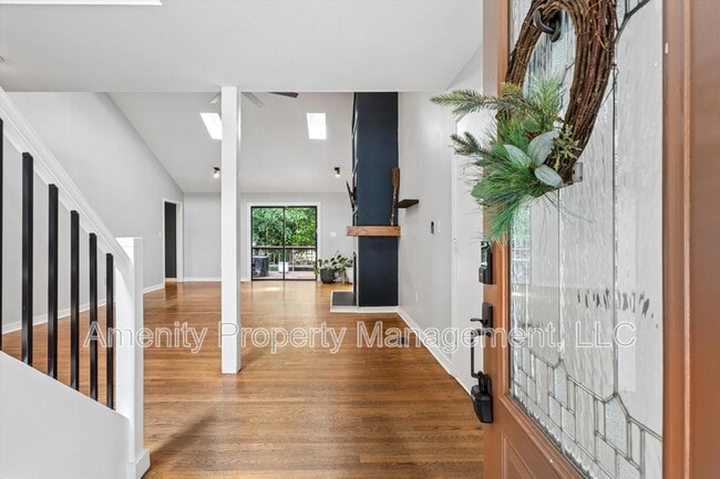 Photo - 204 Granville Dr