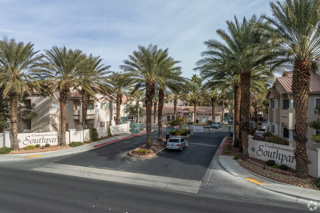 Property Entrance - Condominiums at Southpark