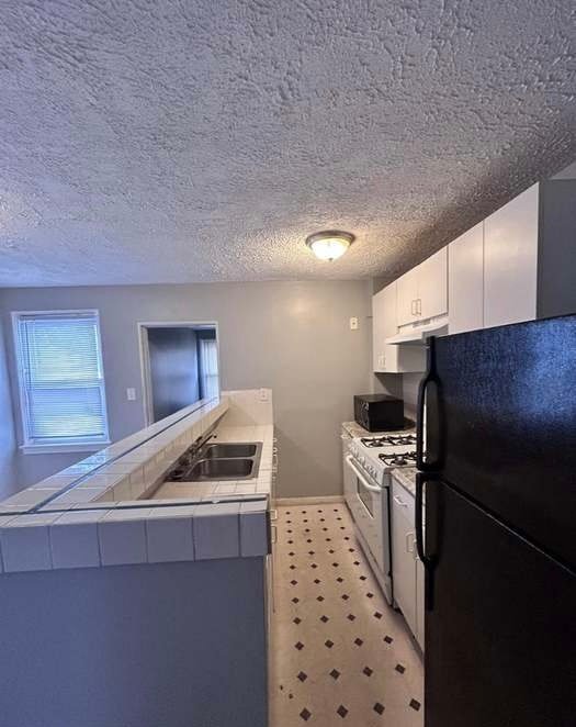 Photo - 2851 Edgecombe Cir N