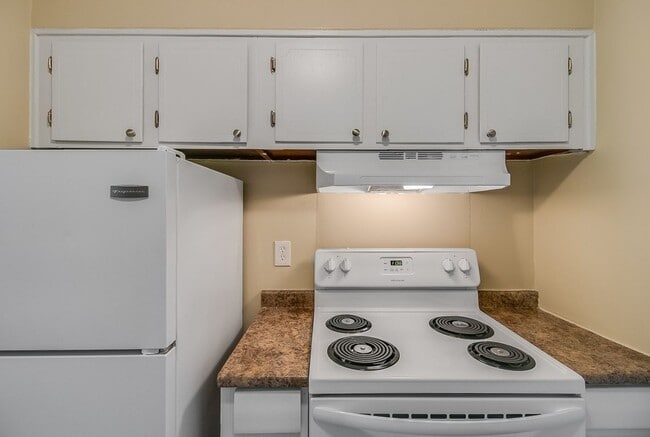 Photo - Fyfe Apartments