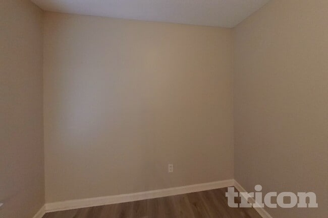 Photo - 137 Lossie Ln