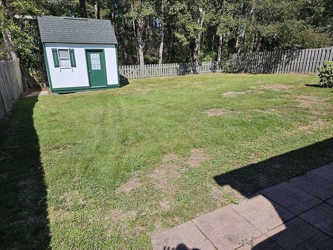 Photo - 133 Penzance Blvd