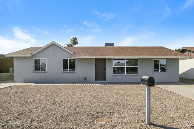 Building Photo - 4301 E Saint Catherine Ave Rental