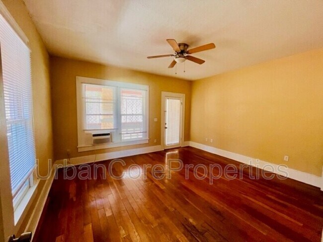 Photo - 315 7th Ave N Unit #7