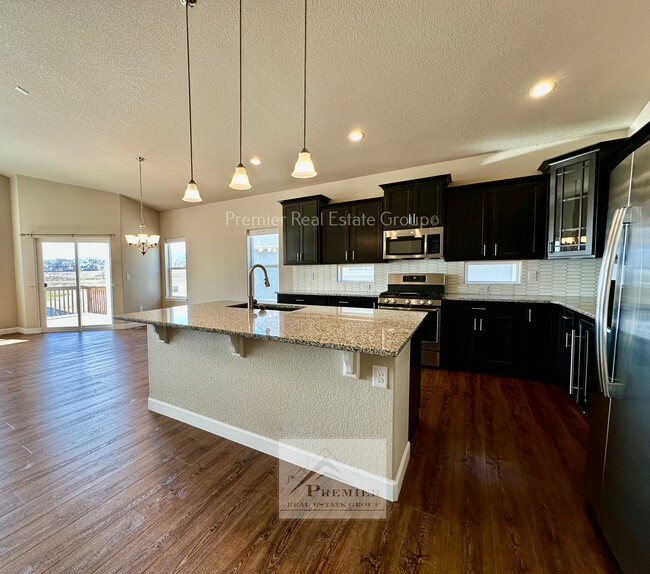 Photo - 7142 Bigtooth Maple Dr House