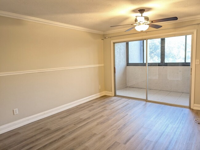 Photo - 3700 S Osprey Ave